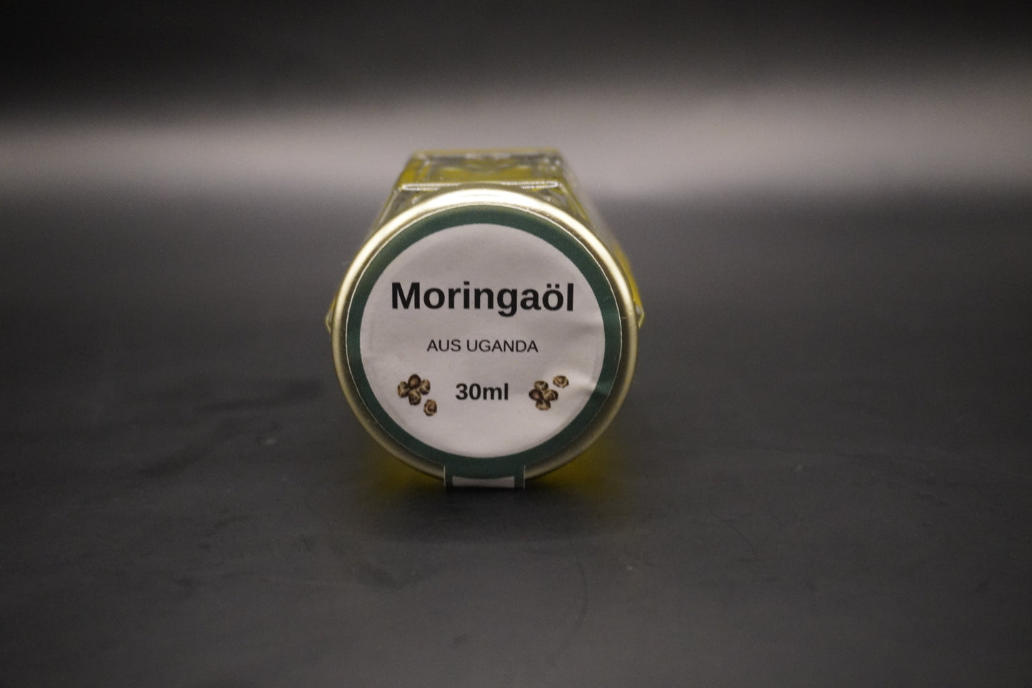 Moringa oil from Uganda (30ml sample)