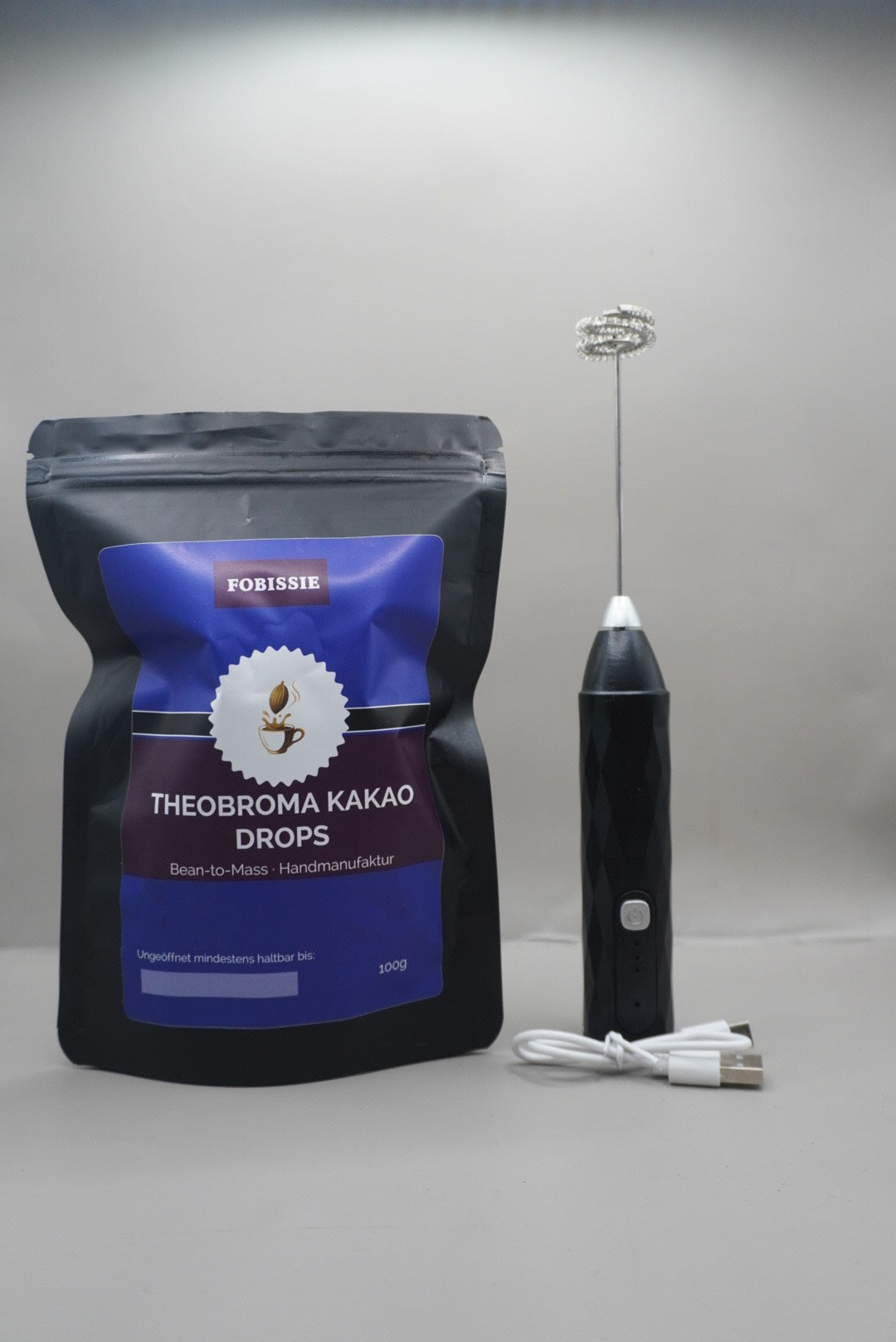 Theobroma Pure Set – 100 % Kakaodrops + Milchaufschäumer