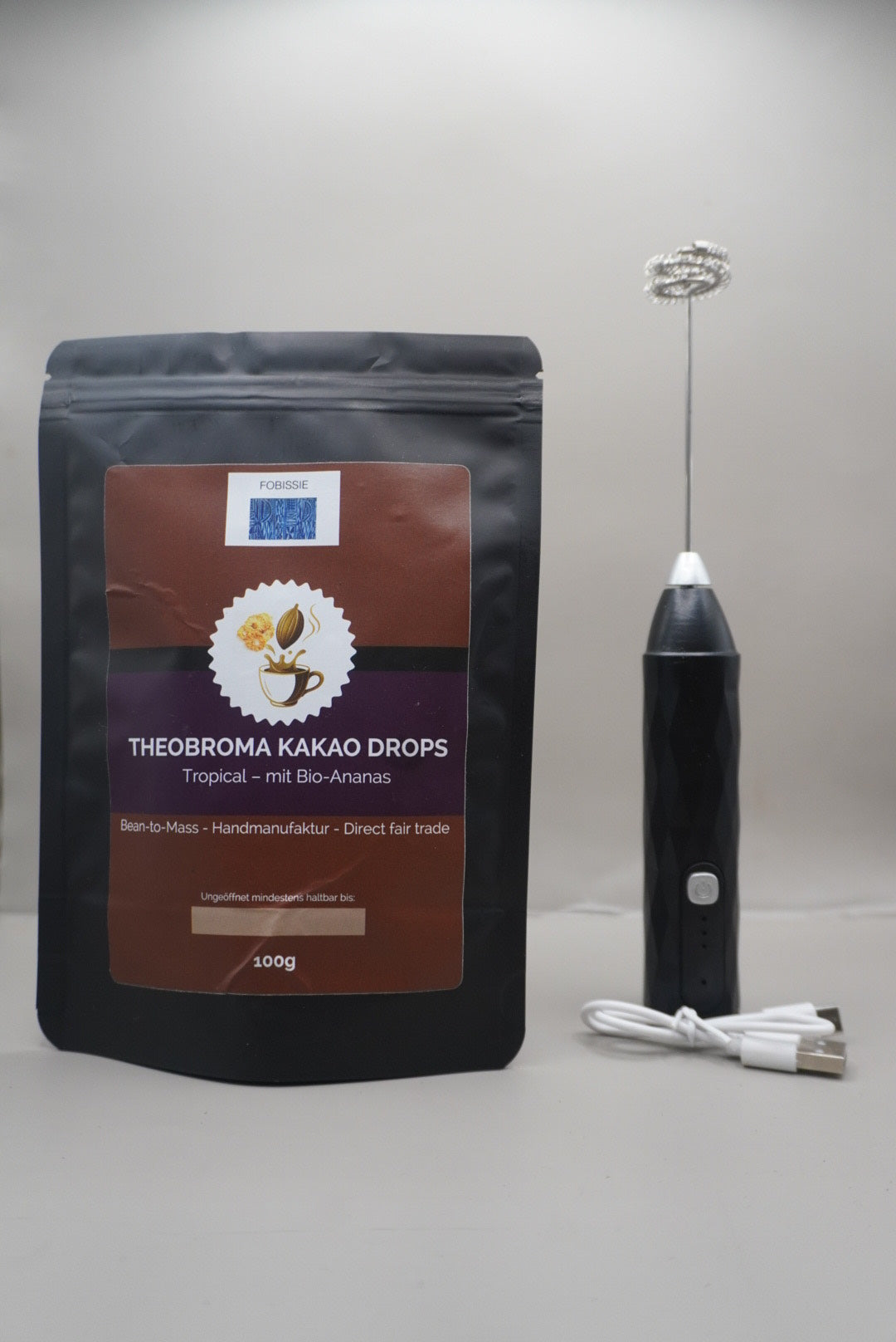 Fobissie Tropical Set – Kakaodrops mit Bio-Ananas + Milchaufschäumer